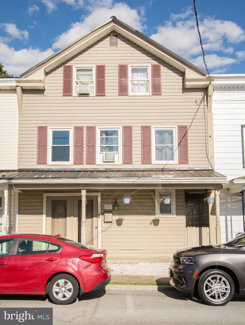 Property Photo: 29 S Vermont Street MD 21795
