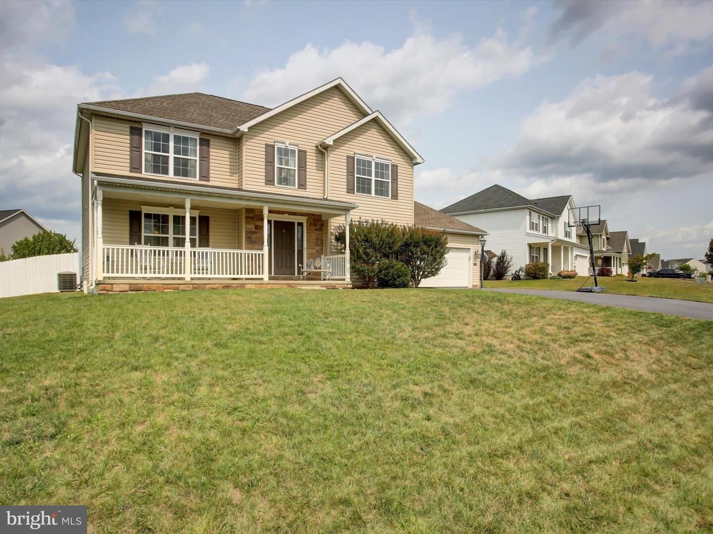 Property Photo: 9337 Lindale Avenue PA 17225