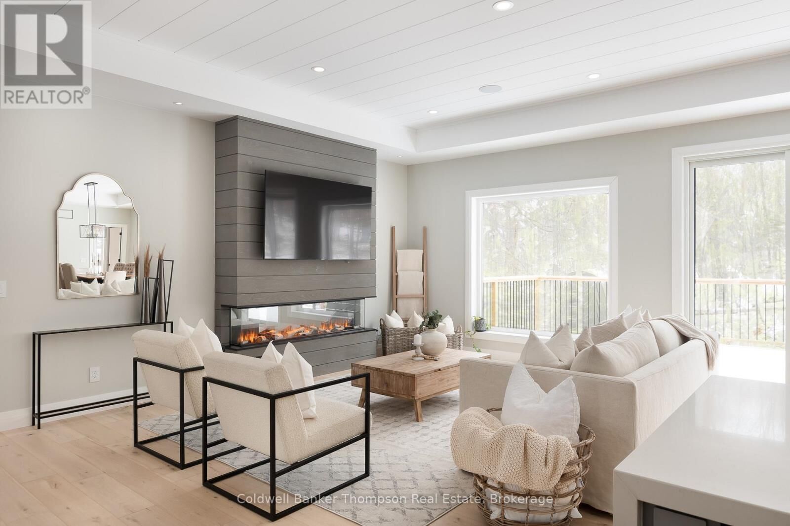 Property Photo:  14 Mackenzie Drive  ON P1H 0A1