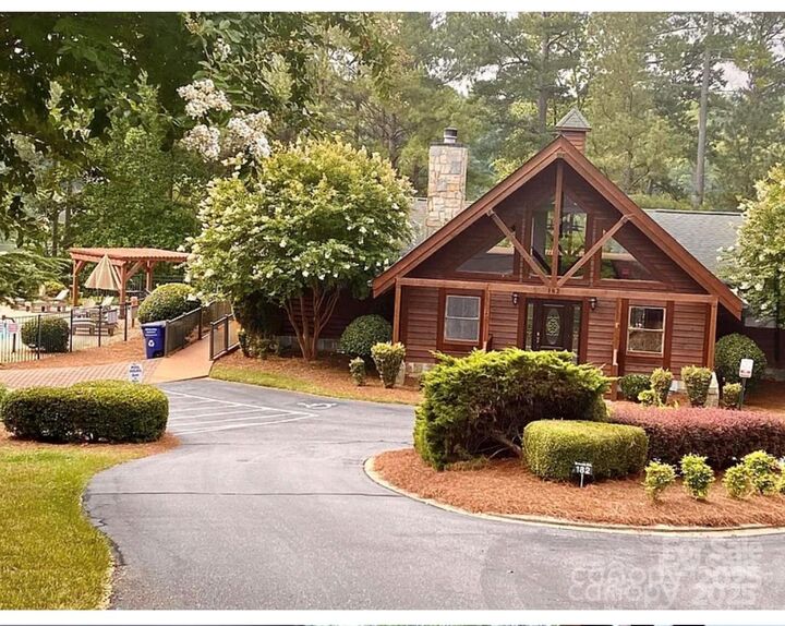 Property Photo: 5593 Bridgewater Drive 218 NC 28630
