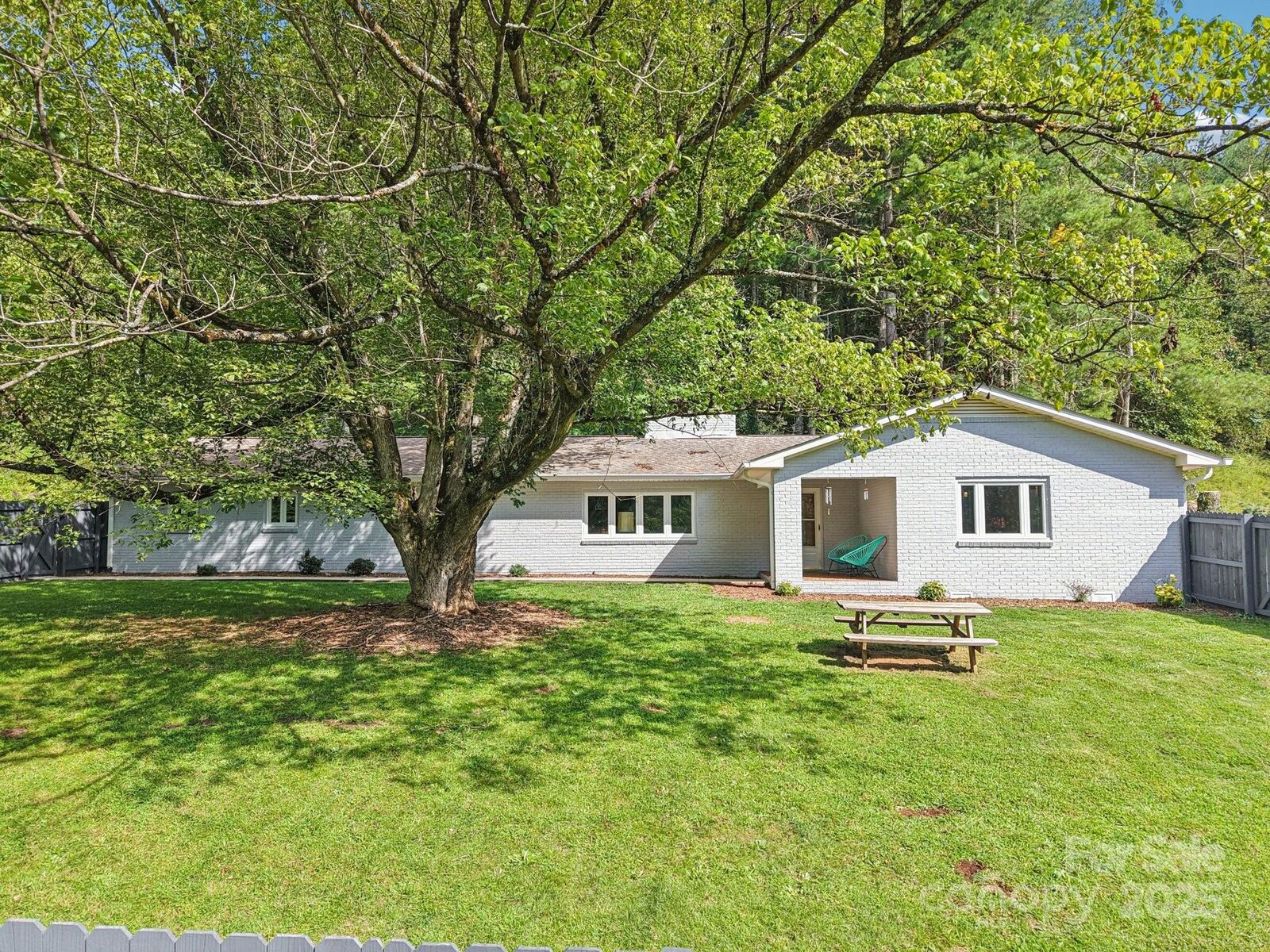 Property Photo: 445 Chunns Cove Road A NC 28805