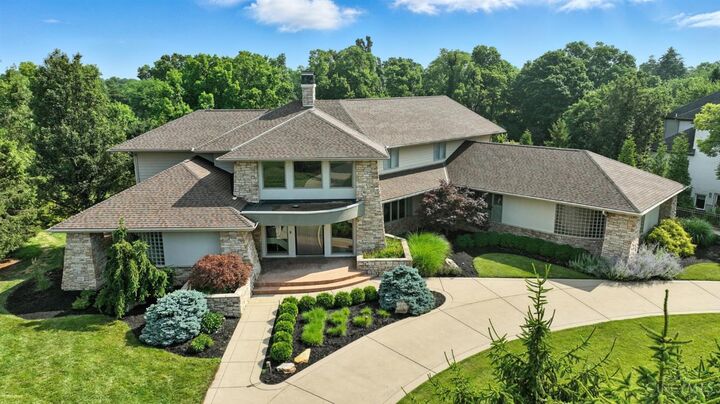 3275 Legacy Trace  Amberley OH 45237 photo