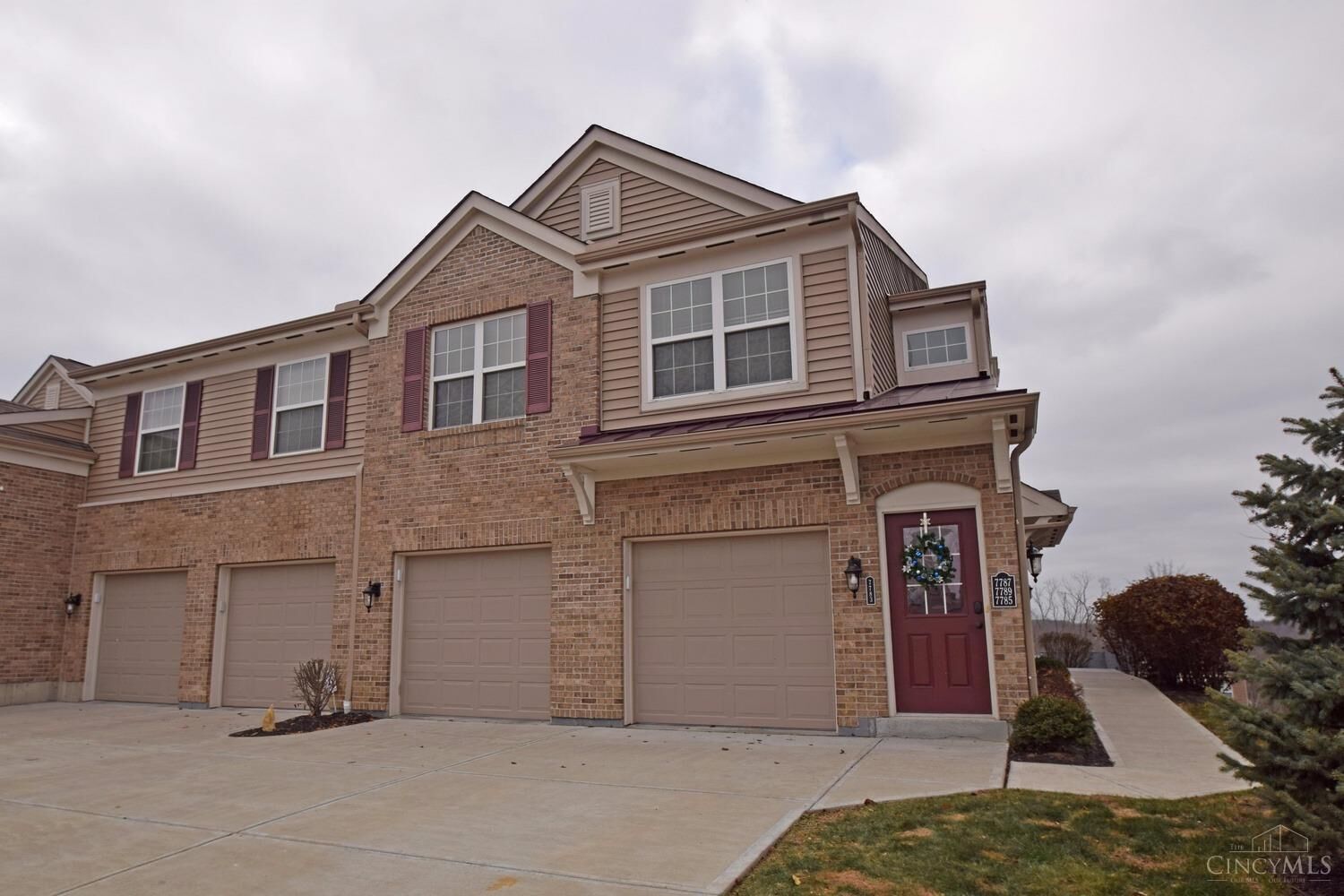 Property Photo:  7787 Skyview Circle  OH 45248 
