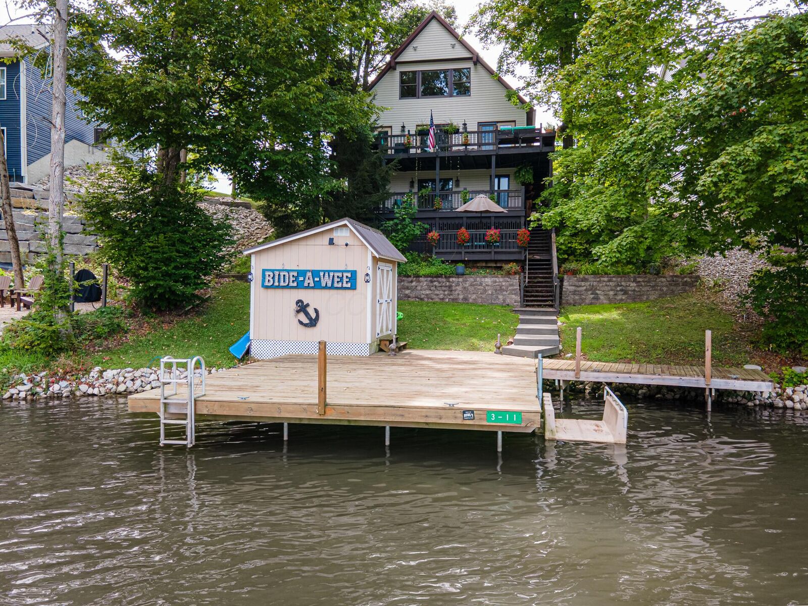 Property Photo: 7326 State Route 19 OH 43338