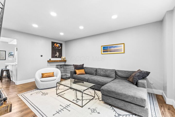 Property Photo:  1245 Pennsylvania Avenue  OH 43201