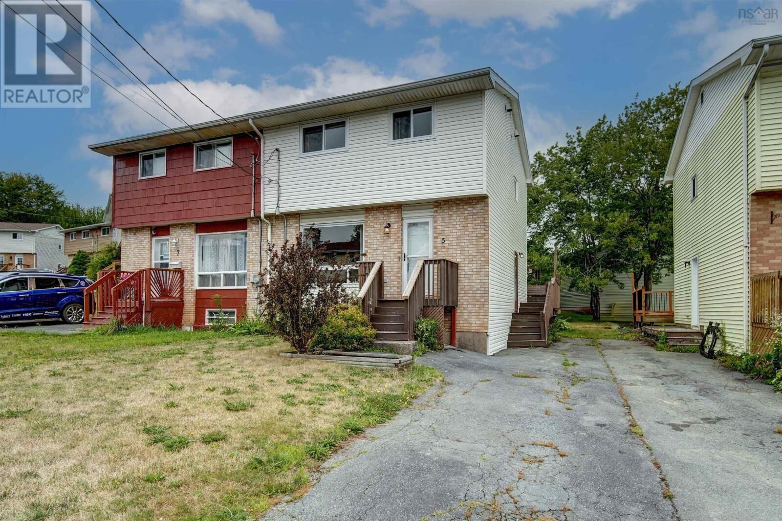 Property Photo: 5 Greely Court NS B2W 4Y1