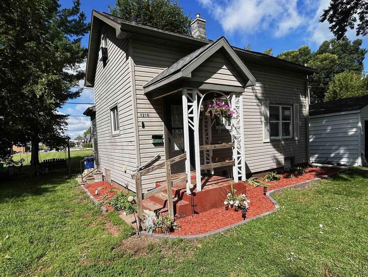 Property Photo: 1210 North 4th Street WI 54403