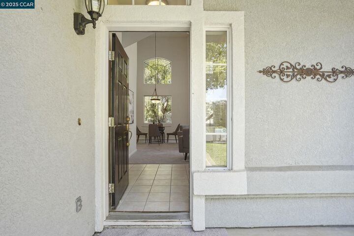 Property Photo: 437 Apple Hill Dr CA 94513