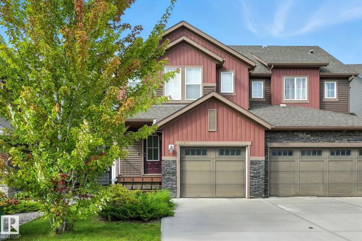 1524 Graydon Hill SW  Edmonton AB T6W 3C7 photo