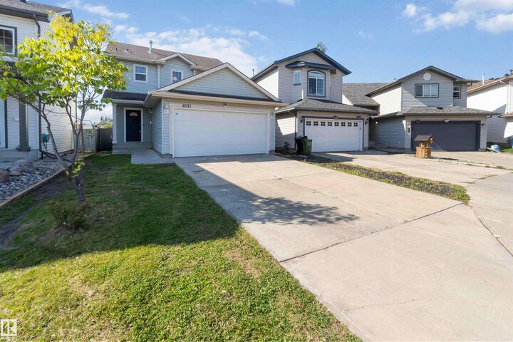 Property Photo: 10711 180 Avenue NW AB T5X 6C9