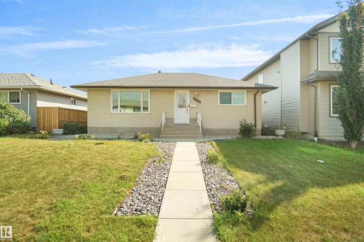 13423 103 Street NW  Edmonton AB T5E 4M7 photo