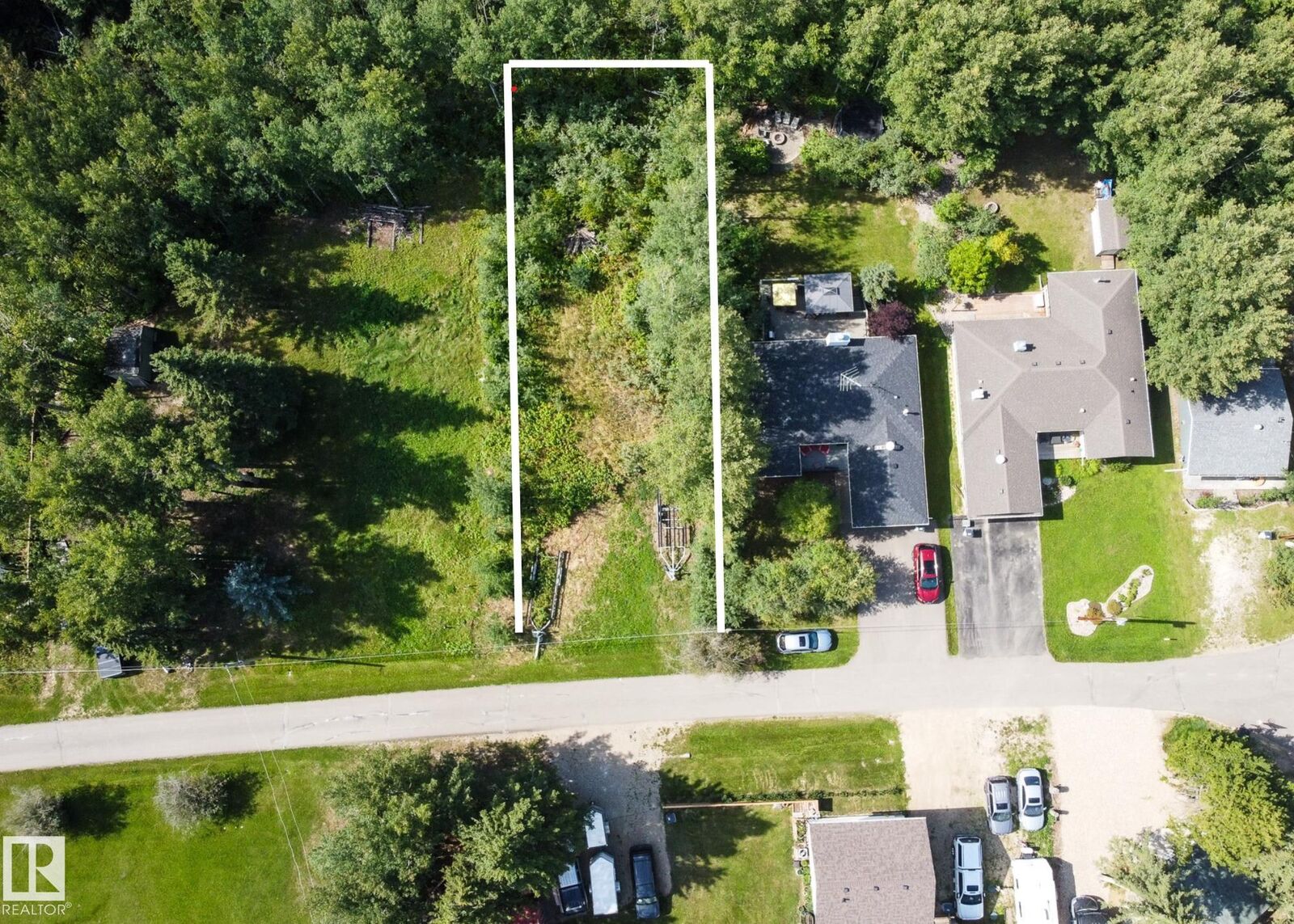 Property Photo: 612 6th Street Norris Beach AB T0C 2V0