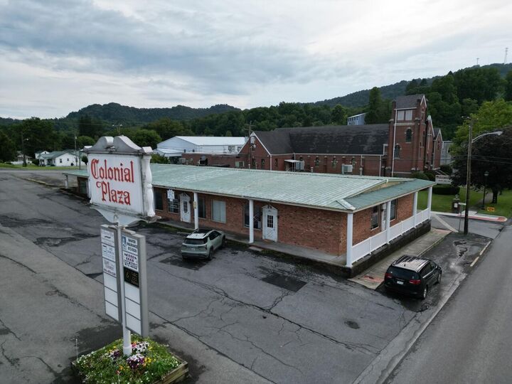 500 Main St  Summersville WV 26651 photo