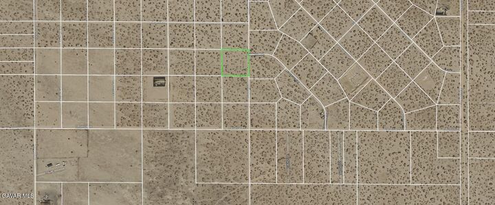 Property Photo:  205th St E And Ave P5  CA 93591 