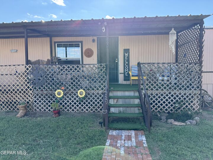 Property Photo: 603 Baylor Street TX 79855