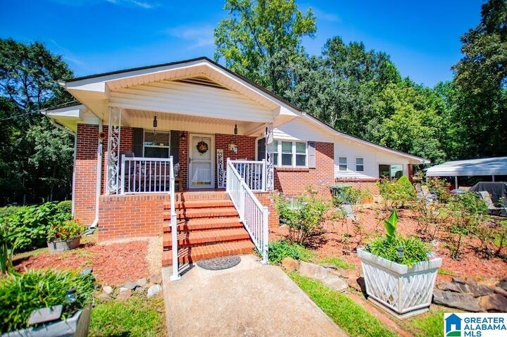 Property Photo:  7607 Highway 431  AL 36264 