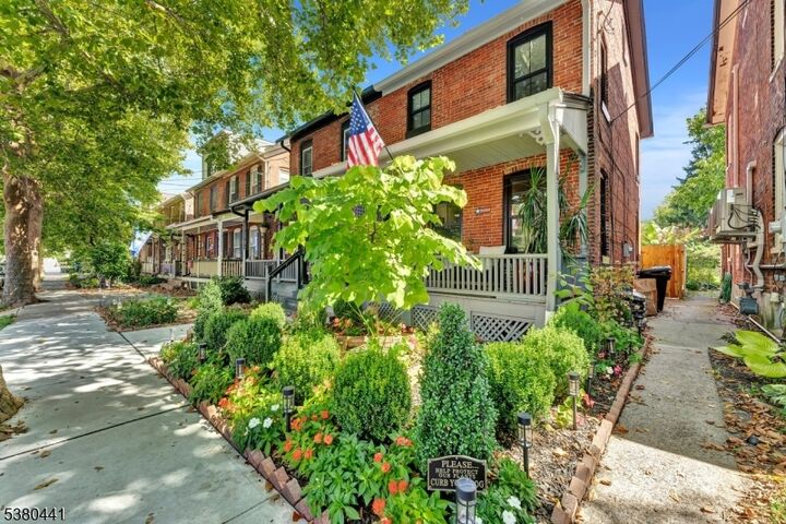 Property Photo: 258 N Union St NJ 08530