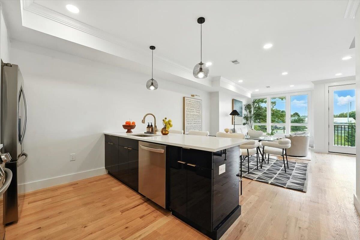Property Photo: 184 Central Ave 3 NJ 07307