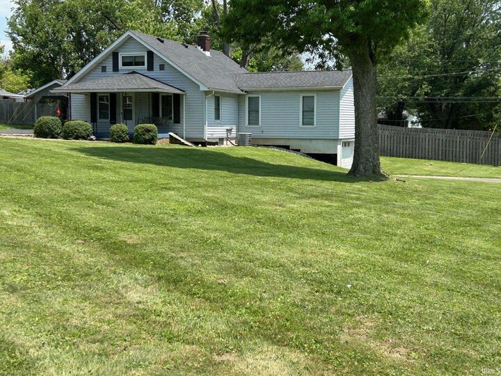 Property Photo: 2511 S Rockport Road IN 47403