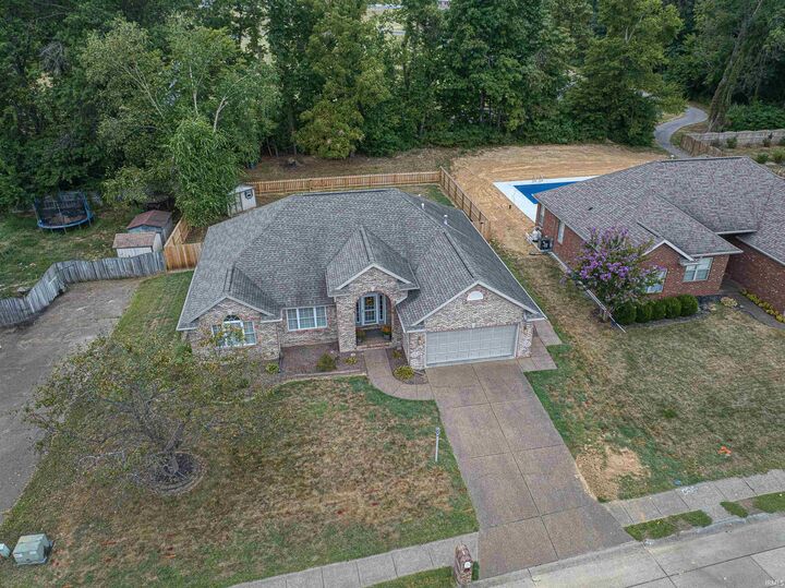 Property Photo: 2933 Oak Trail Drive IN 47630