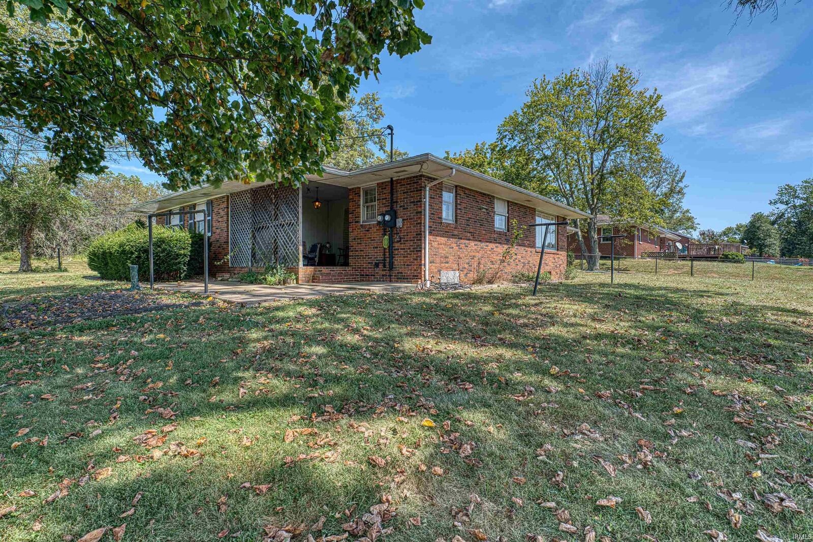 Property Photo: 1877 Maple Grove Road IN 47601