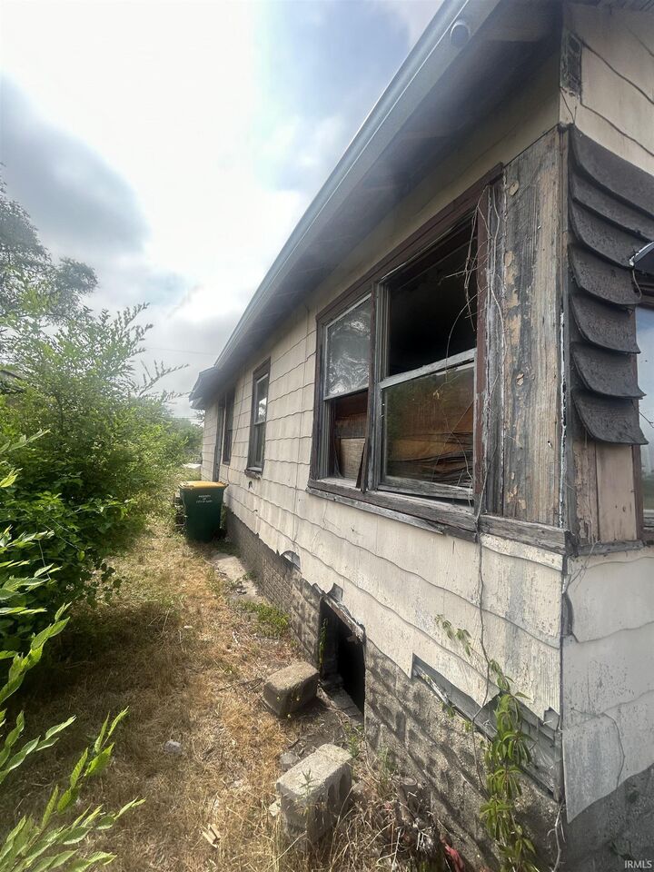 Property Photo:  2262 Pennsylvania Street  IN 46407