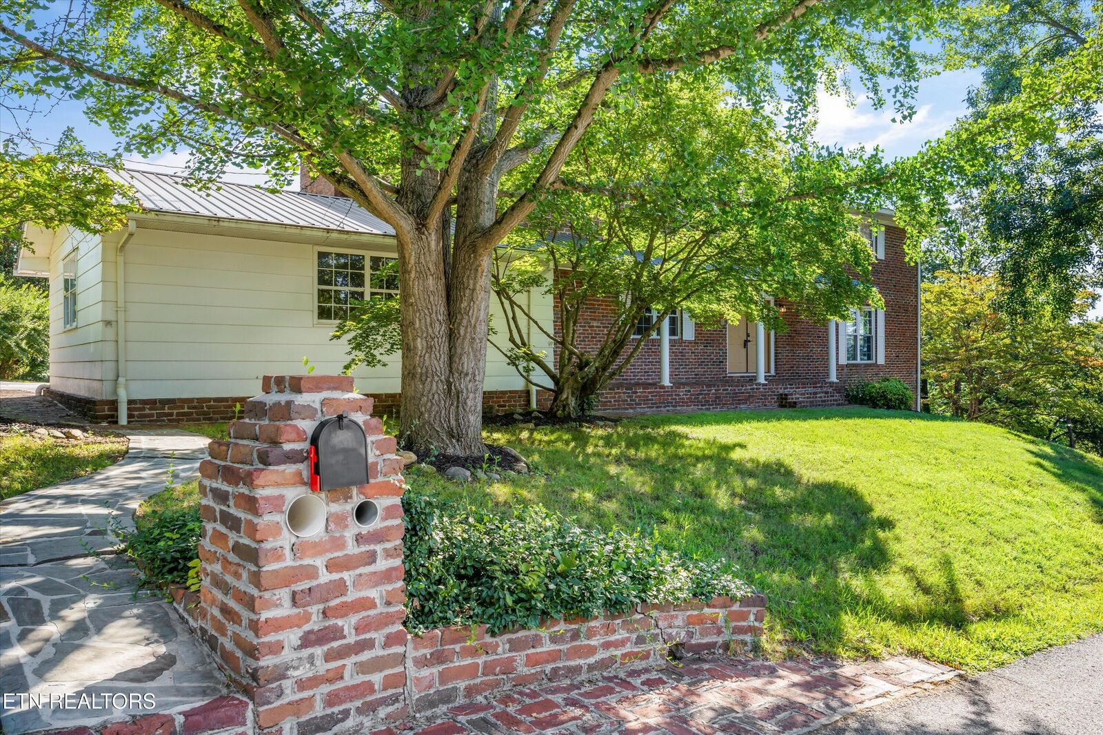 Property Photo: 201 Highland Circle TN 37772