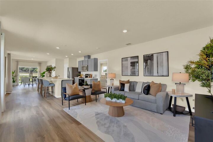 Property Photo: 5268 Flameleaf Street FL 32712