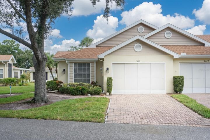 Property Photo:  2429 New Haven Circle 64  FL 33573 