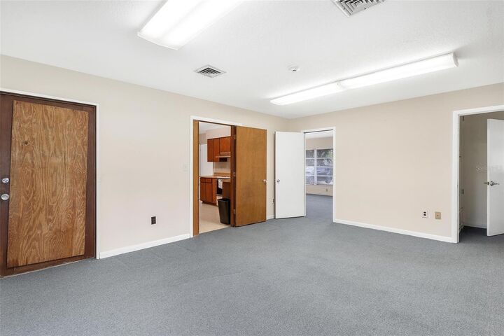Property Photo:  1801 Vine Street  FL 34748 