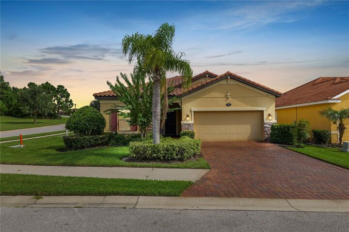 Property Photo:  3987 Sunset Lake Drive  FL 33810 
