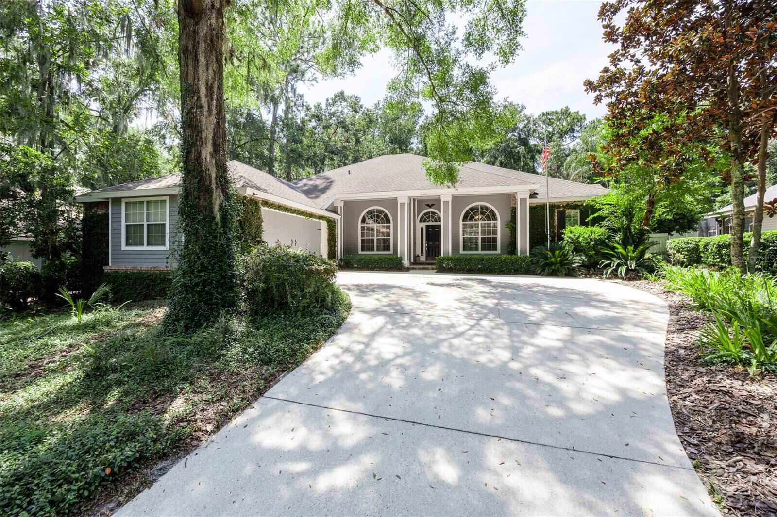 Property Photo:  4034 SW 98th Terrace  FL 32608 