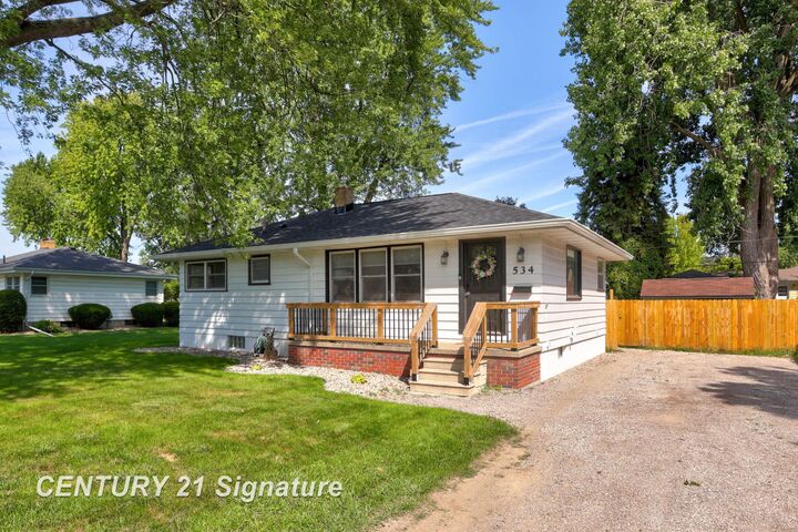 Property Photo:  534 Tulane Street  MI 48604 