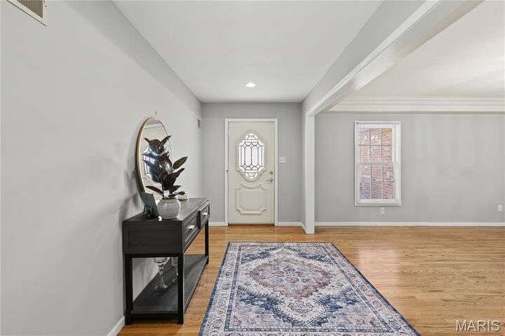 Property Photo: 8 Boenker Court MO 63301