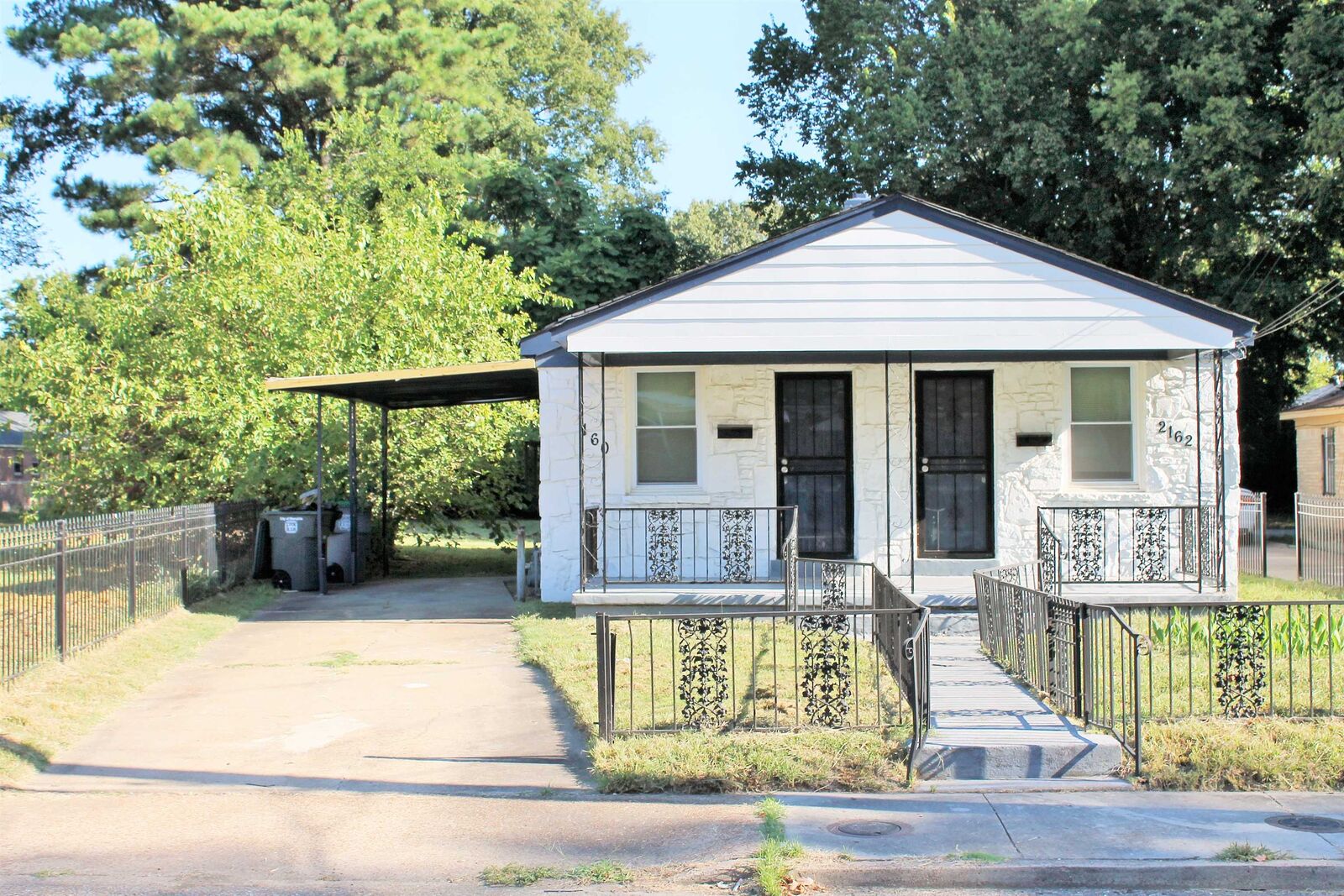 Property Photo: 2162 Griggs Ave TN 38108