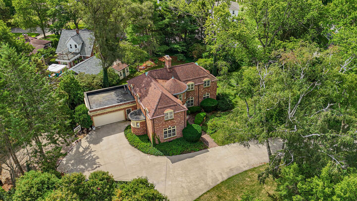 Property Photo: 1565 Miami Road MI 49022