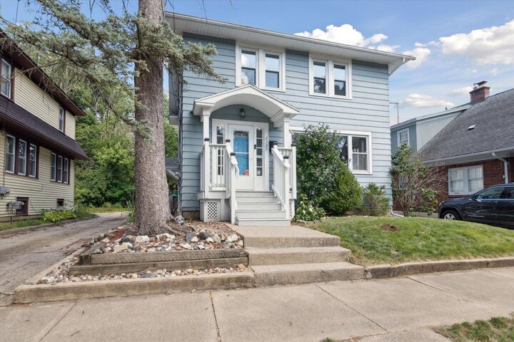 Property Photo: 2327 Outlook Street MI 49001
