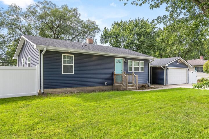 Property Photo:  15824 S Collins Drive  IL 60544 
