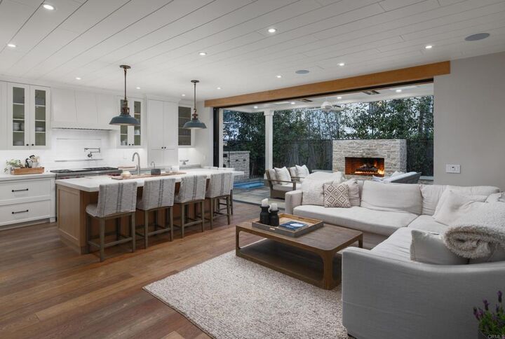 7020 Whitewater St  Carlsbad CA 92011 photo