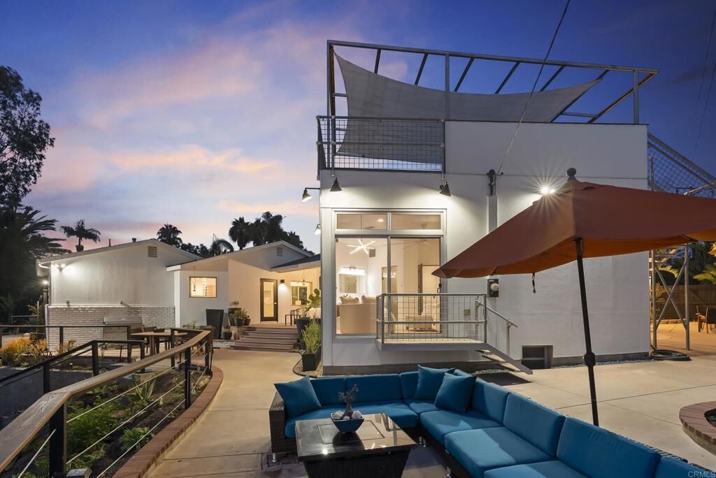 Property Photo:  1645 Noma Lane  CA 92024