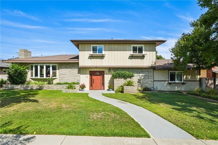 Property Photo:  1754 N 2nd Avenue  CA 91784 