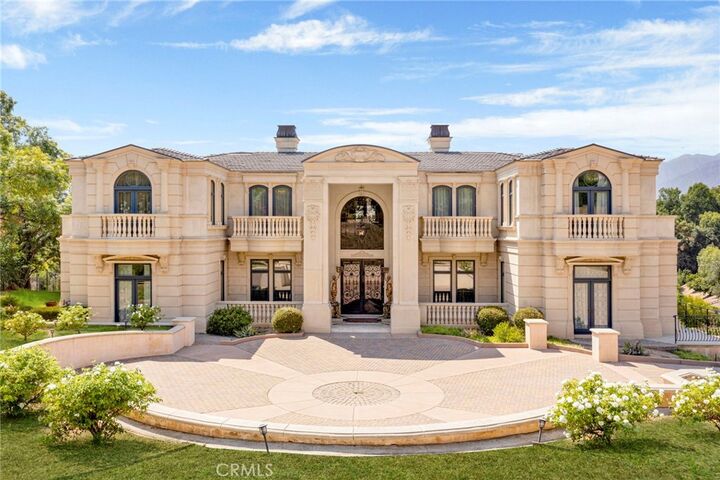 Property Photo:  165 Circle Drive  CA 91008 