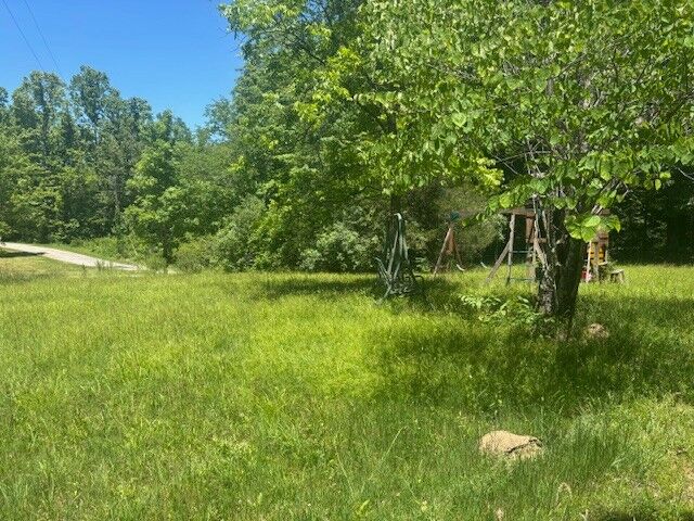 Property Photo: 161 Arkansas Rd TN 38462