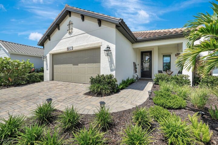 Property Photo: 4621 Centaurus Circle FL 34120