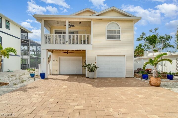 401 Donora Boulevard  Fort Myers Beach FL 33931 photo