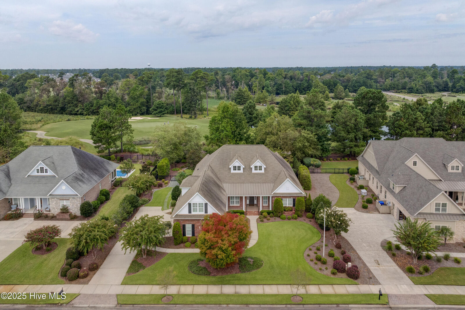 Property Photo:  3012 Cobden Court  NC 28451 
