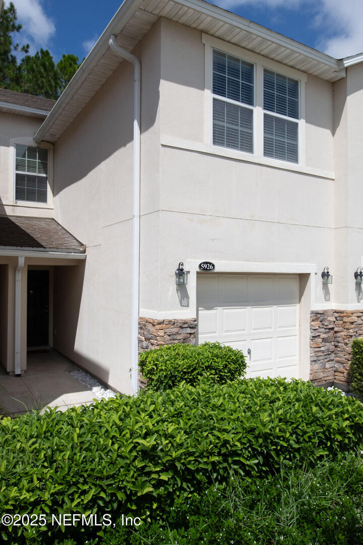Property Photo:  5926 Bartram Village Drive 5926  FL 32258 