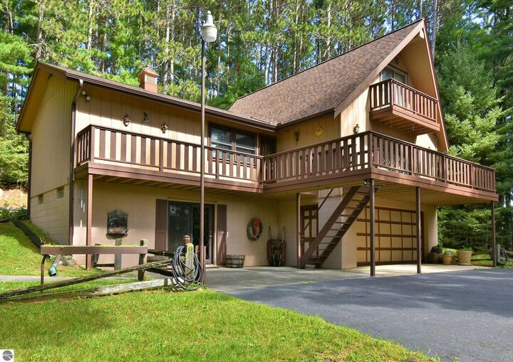 3233 Sunset Lane  Traverse City MI 49684-4671 photo