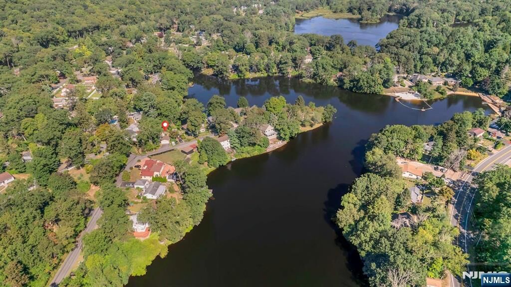 Property Photo: 17 Cayuga Trail NJ 07438