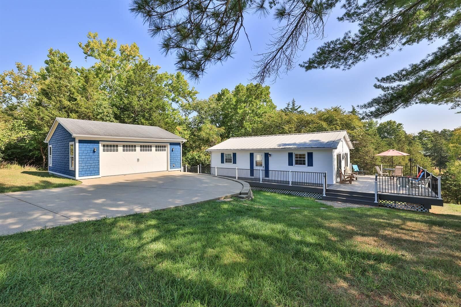 Property Photo: 445 Elk Lake Resort Road KY 40359